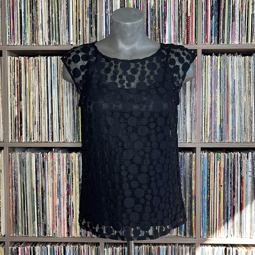 NWT Saks Fifth Avenue Polka dot Lace Sleeveless Top in Black Size Small